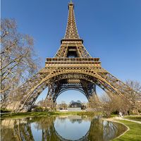 Apartment in Levallois-Perret, doorstep of Paris, 10 minutes from the Champs-Élysées, with parking