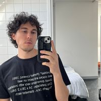 Joli studio à 7 mins à pied de la gare de Lausanne, pratique pour visiter la ville et les alentours!