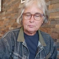 Maison de Geneviève Au cœur du marais poitevin. Accès aux canaux et chemin du marais. 10 places