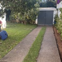 Maison à 800 m de la plage et à 300 m du tramway. A 2 km des plages et piscines privées.