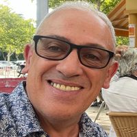 Appartement Centre Lourdes pour découverte à pieds. La voiture reste garée. Simple et confortable !