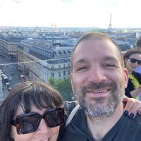 House with hidden backyard in the center of historical town, gate of "Monts d'or" & "Beaujolais"