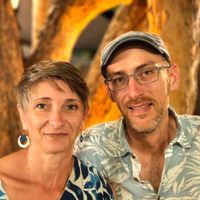 Maison avec vue mer, piscine et jacuzzi.