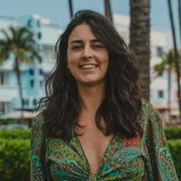 Chalet des Rosiers – Spa 4 saisons au bord de la rivière, à 15 min du Parc Oméga et lac Simon