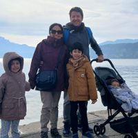 La maison de Olivier est une grande Maison Familiale idéalement située dans une rue calme du village