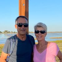 Grande maison de village atypique avec jardin privé, à seulement 10mns des plages de la méditerranée