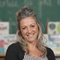 Demeure à aire ouverte et lumineuse avec jardin privé : L'équilibre parfait!