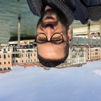 Appartement à Biarritz centre pour 5 personnes, à 400m de la grande plage, avec balcon.