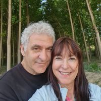 Apartamento con terraza vista mar y piscina