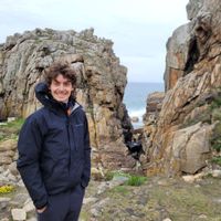 Chambre privée dans une maison d'Aubervilliers à deux pas du métro permettant d'accéder à Paris