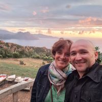 La villa des oliviers Maison familiale de ville avec jardin, terrasses et vue mer à Ajaccio