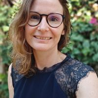 La maison de Celine & Chamae est située à 3 minutes de la plage dans une résidence calme