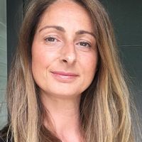 Vanessa et Olivier maison d’architecte au cœur du village de Valbonne.