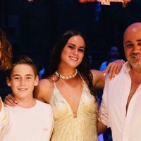 Maison moderne dans un écrin de verdure à proximité de La Rochelle et l'Ile de ré.