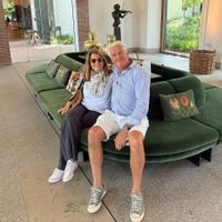 Charmante maison Dutch Cape en chaume, typique en centre village avec jardin et piscine.