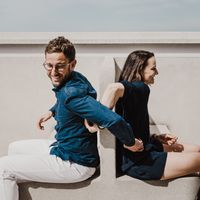 Notre maison, à flanc de colline, avec piscine
