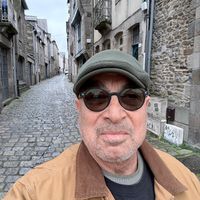 LIC 2BR apartment 5 minutes away from midtown