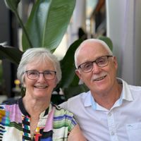 Modern Home in Murrays Beach, Lake Macquarie, close to beaches and National Park