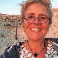 Maison lumineuse moitié en bois moitié en pierre  en plein sud dans l Ardeche non touristique