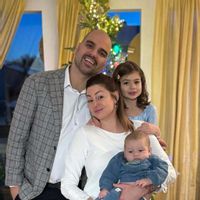 Gosselin-Dias Family s Haus