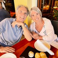 Myrna and Kenina kuća