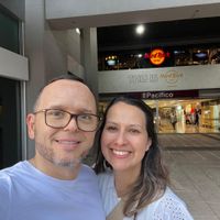 Beautiful Oceanfront Apartment in Cartagena with Direct Access to the Beach