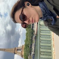 La maison de Lou  Appartement à la décoration bohème et chaleureuse, au cœur de Paris.