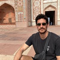 Bright Sunny Room with a View