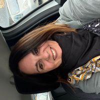 Chambre avec bureau + toilettes à usage privé.