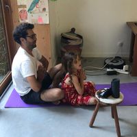 An unusual and very bright house with a quiet garden, right in the center of a pretty town