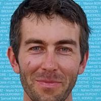 Jean-Charles's house A 2 pas de Lyon, au pied des transports. Grandes pièces, appartement lumineux.