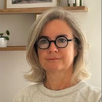 Sandrine home: Paris Lifestyle, sunny apartment with balcony near Eiffel Tower