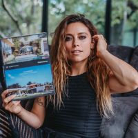 historic home walking distance to shops