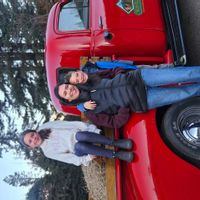 D's Suite: 1 bedroom basement suite conveniently located in the heart of Jasper National Park.