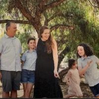 Casa de Treglio Family