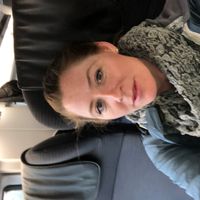 huis van Beth Treglio