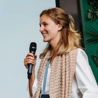 Villa 3-bedrooms + bath Ricefield & mountain view 2 minutes from beach & cafés  Family friendly area