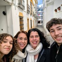 María José y Marisa Familys hus