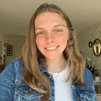 Cozy apartment in a fun Paris neighborhood