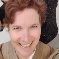 La maison de Cora Maison de ville en triplex, à 4 minutes à pied de la gare, au centre ville, 4 pers