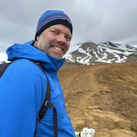 Quiet house with sauna overlooking the sea