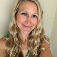 3-bedroom family-friendly apartment in the heart of Vancouver