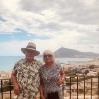 Maison sur terrain de 4000m2. . 
A 15 minutes à pied du centre bourg.