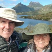 Cosy Home, Free Undercover Parking, Brisbane CBD & Airport 20 min Drive