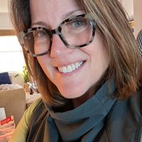 Salem Seaside Retreat