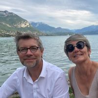 Grande maison entre les lacs