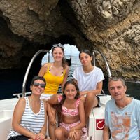 Apparemment moderne, grande plage de sable fin à 150m, piscine résidentielle, Costa brava, Espagne.