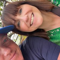 A grade II listed 400 year old thatch cottage with a modern glass link extension. Family friendly