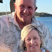 5th Floor apartment with modern amenities on Newcastle Harbour’s entertainment district.