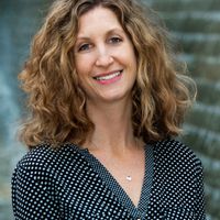 Three bedroom, two bathroom craftsman in the heart of West Seattle, w/easy access to downtown